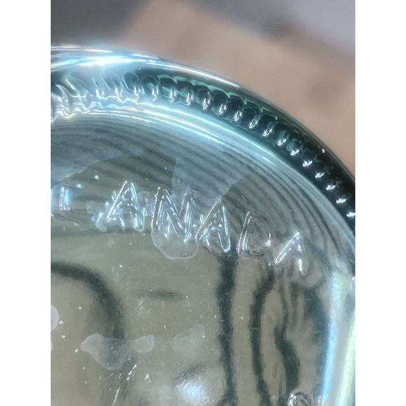 Libbey Green Recycled Glass Shell Bottle Decanter Nautilus Canada - Picture 3 of 3